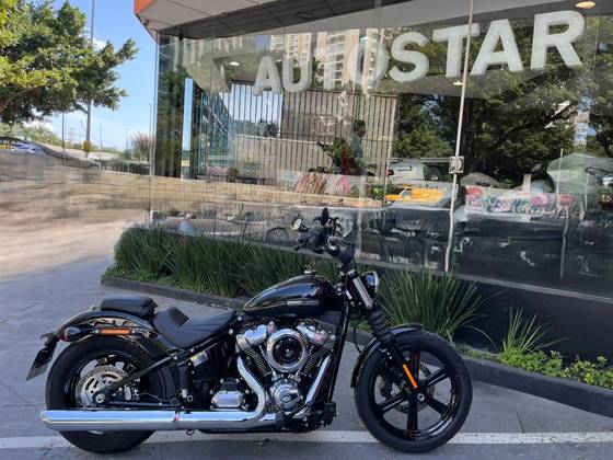HARLEY-DAVIDSON STREET BOB HARLEY-DAVIDSON STREET BOB